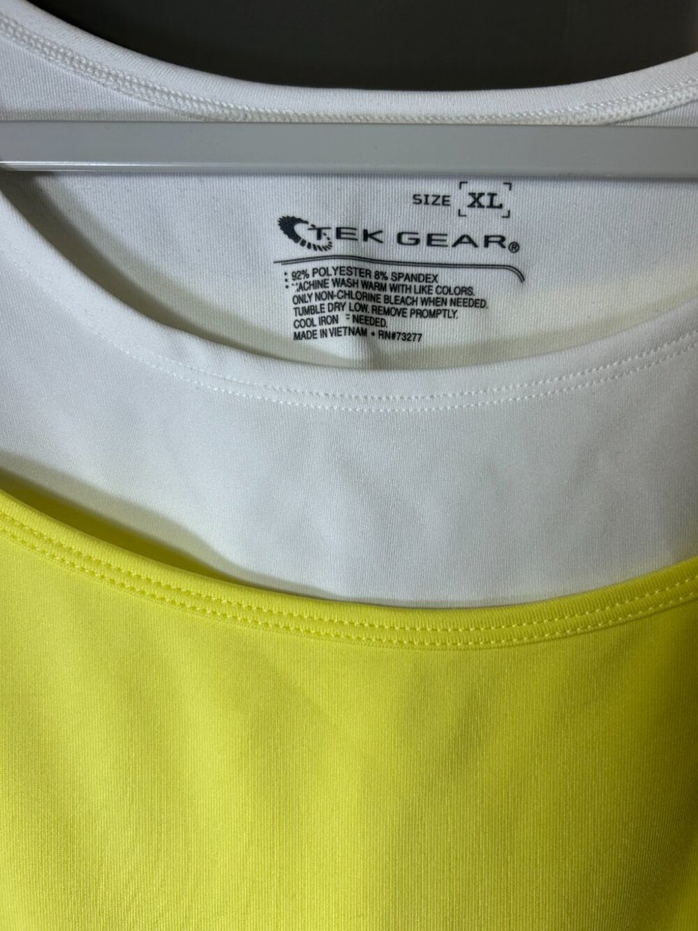 Women's Butter Yellow Tek Gear Tennis Activewear Tank Size Extra Large - Picture 2 of 6